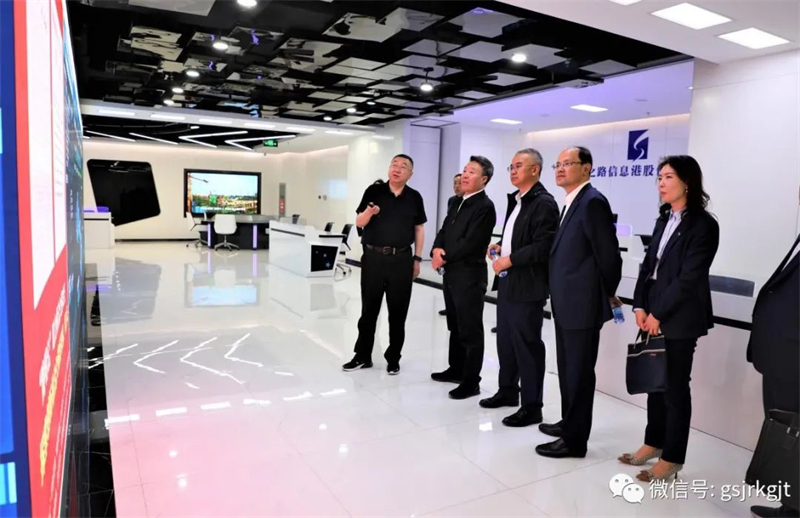 祁建邦一行赴丝绸之路信息港对接交流工作