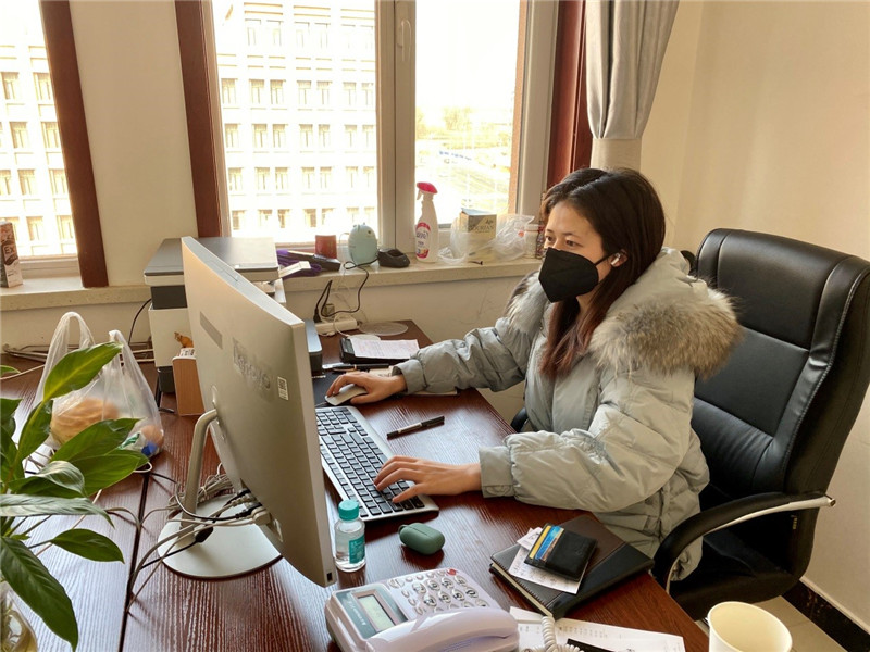 让党旗飘扬在战斗一线 开云网页版_开云(中国)官方疫情防控复工复产侧记（三）